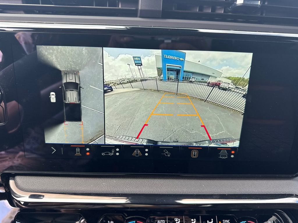 Used 2025 GMC Sierra 2500 AT4 w/ AT4 Preferred Package image 31