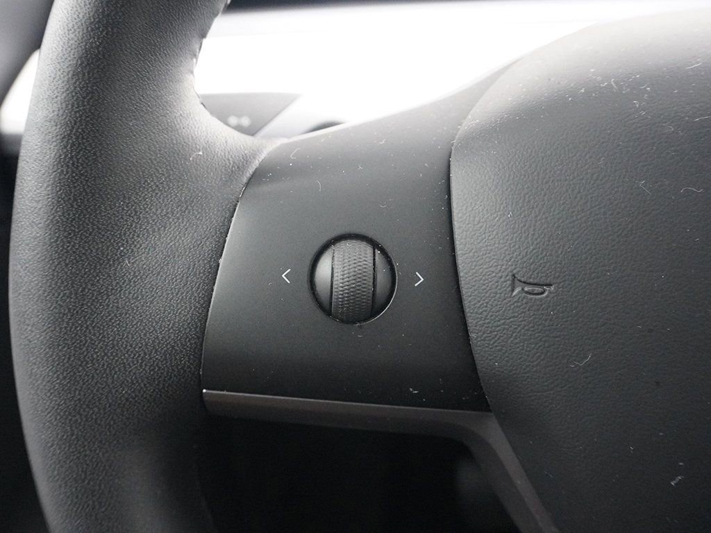 Used 2020 Tesla Model Y Performance image 41