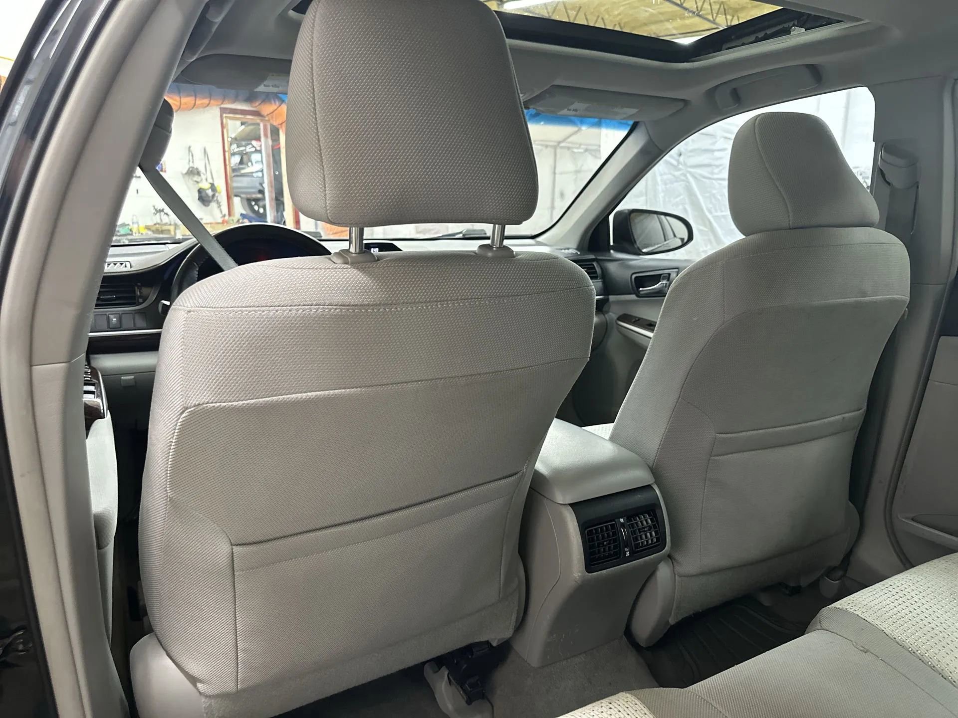 Used 2012 Toyota Camry XLE image 26