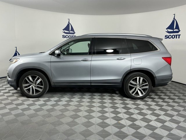 Used 2016 Honda Pilot Elite image 4
