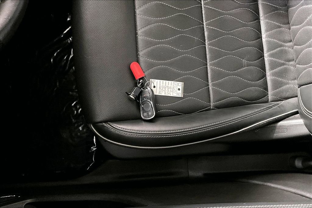 Used 2022 Buick Envision Avenir w/ Safety Package image 10