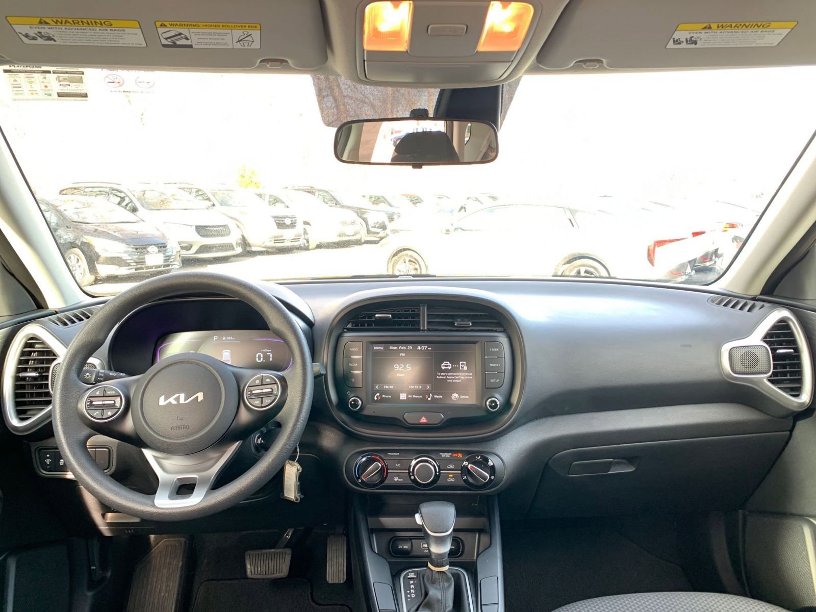 Used 2025 Kia Soul LX w/ LX Technology Package image 31