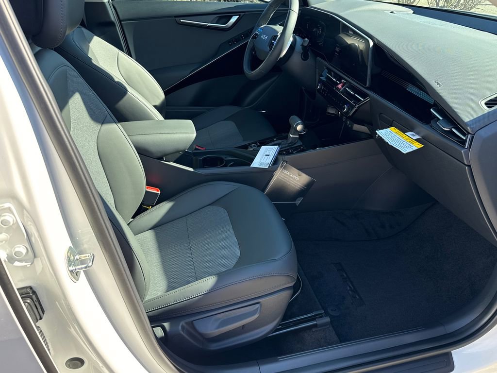 New 2026 Kia Niro EX w/ EX Premium Package image 13