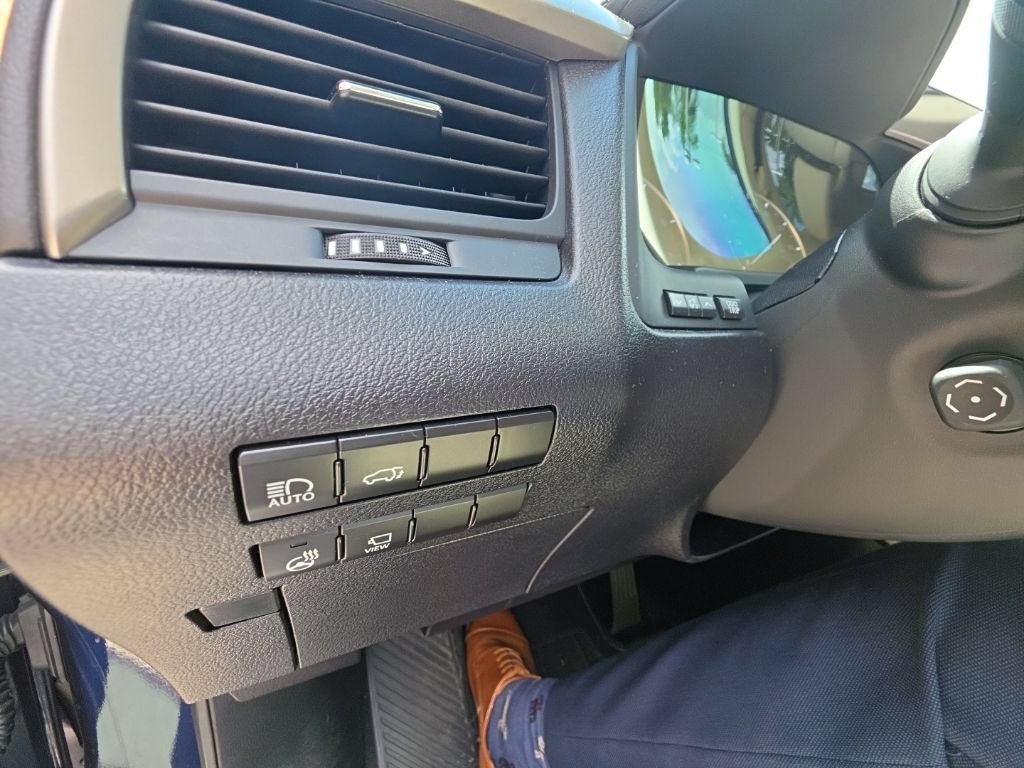 Certified 2022 Lexus RX 350 FWD w/ Premium Package image 23