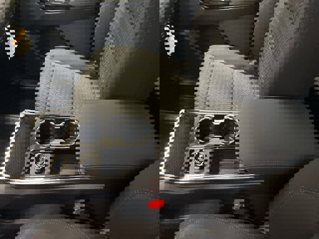 New 2026 Chevrolet Equinox LT w/ Safety and Technology Package image 16