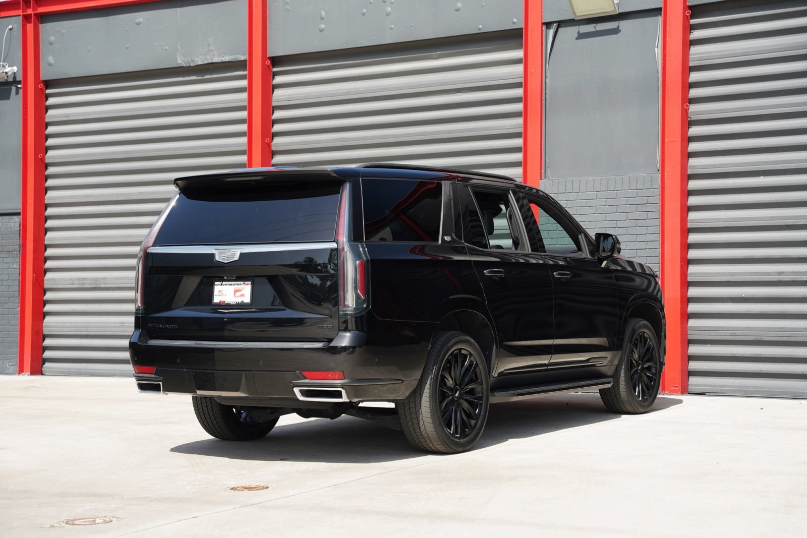 Used 2023 Cadillac Escalade Premium Luxury RWD image 10