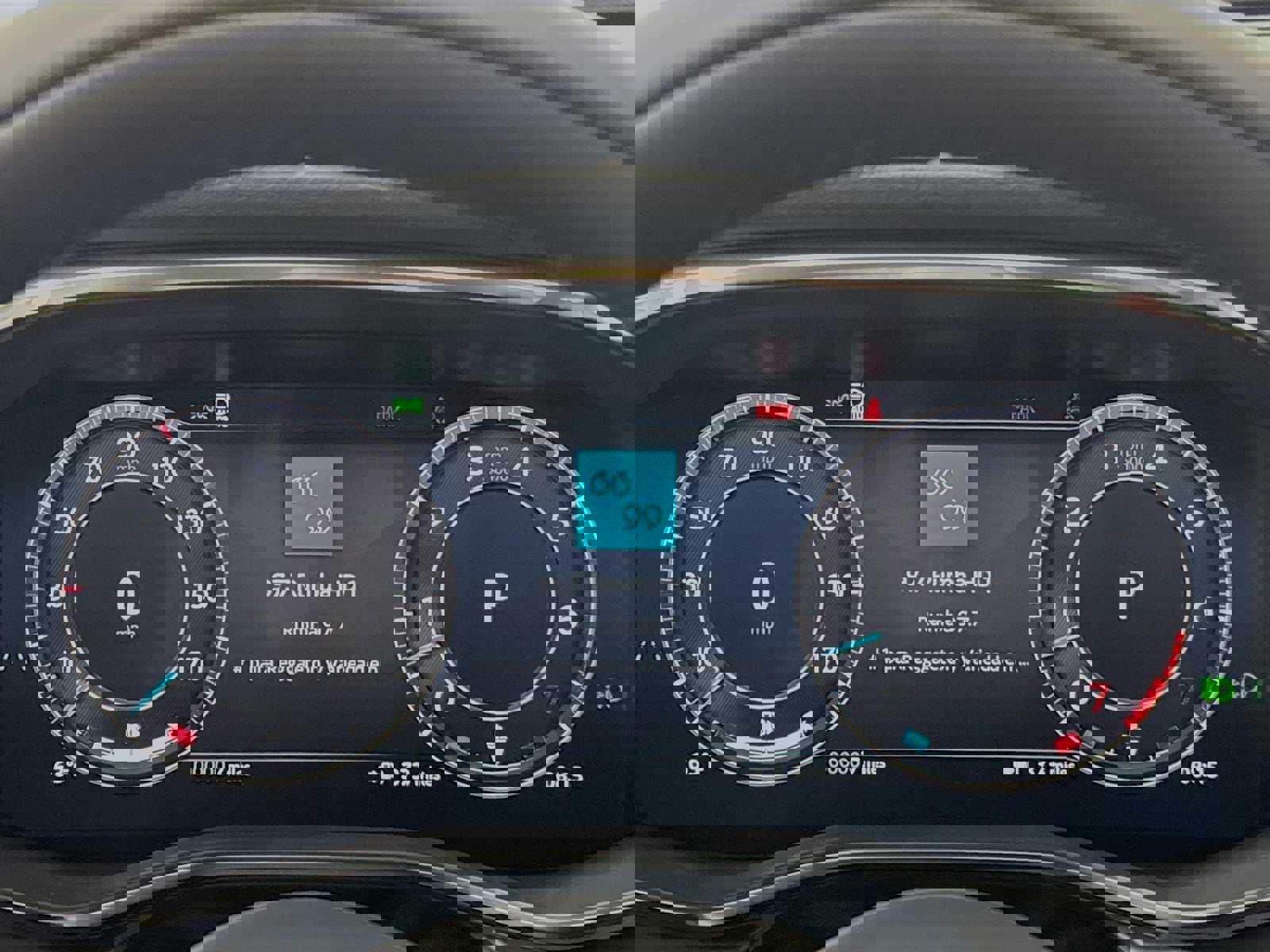 New 2025 Jaguar F-PACE R-Dynamic S image 12