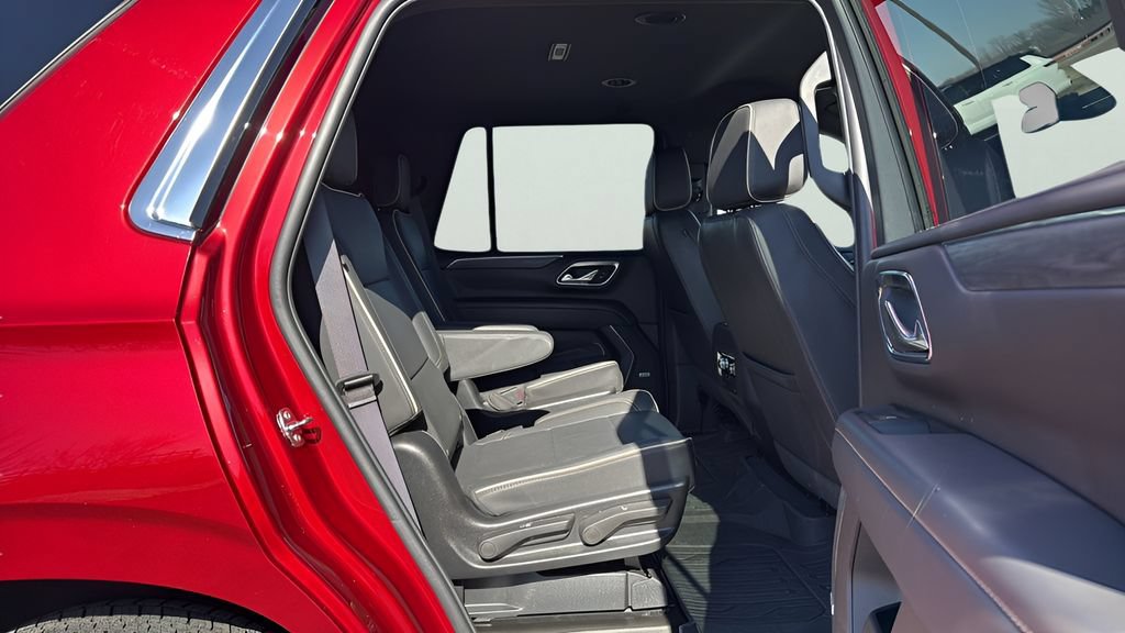 Used 2024 GMC Yukon SLT AWD/4WD image 41