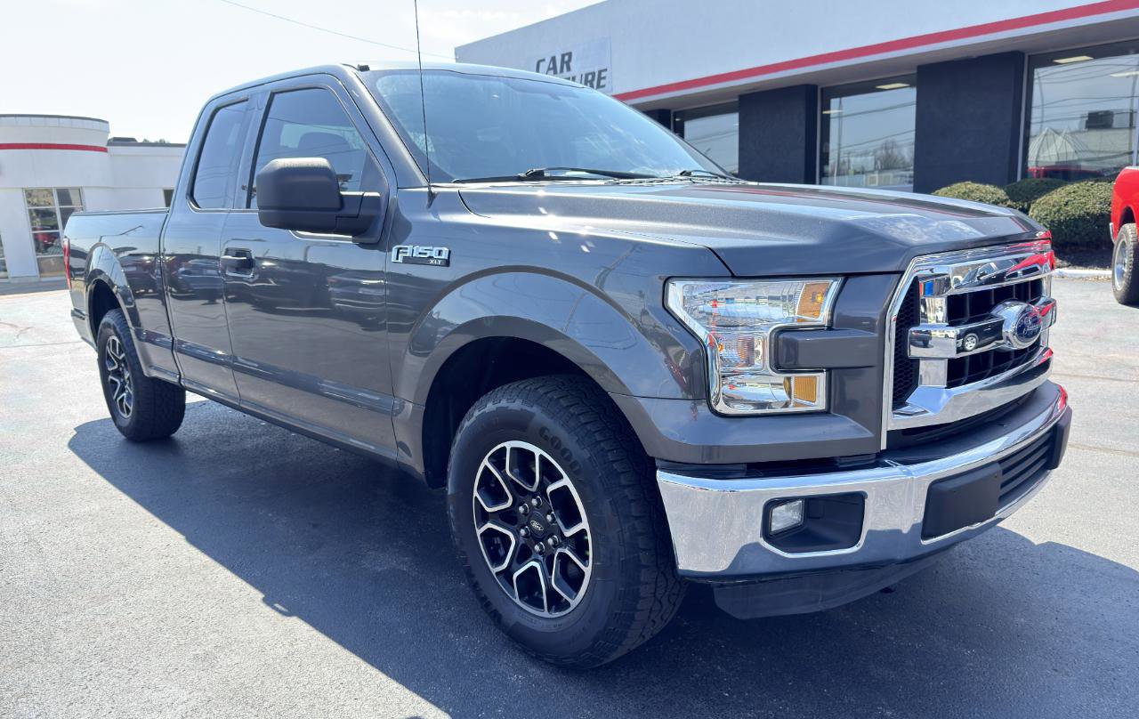 Used 2016 Ford F150 XLT RWD image 2