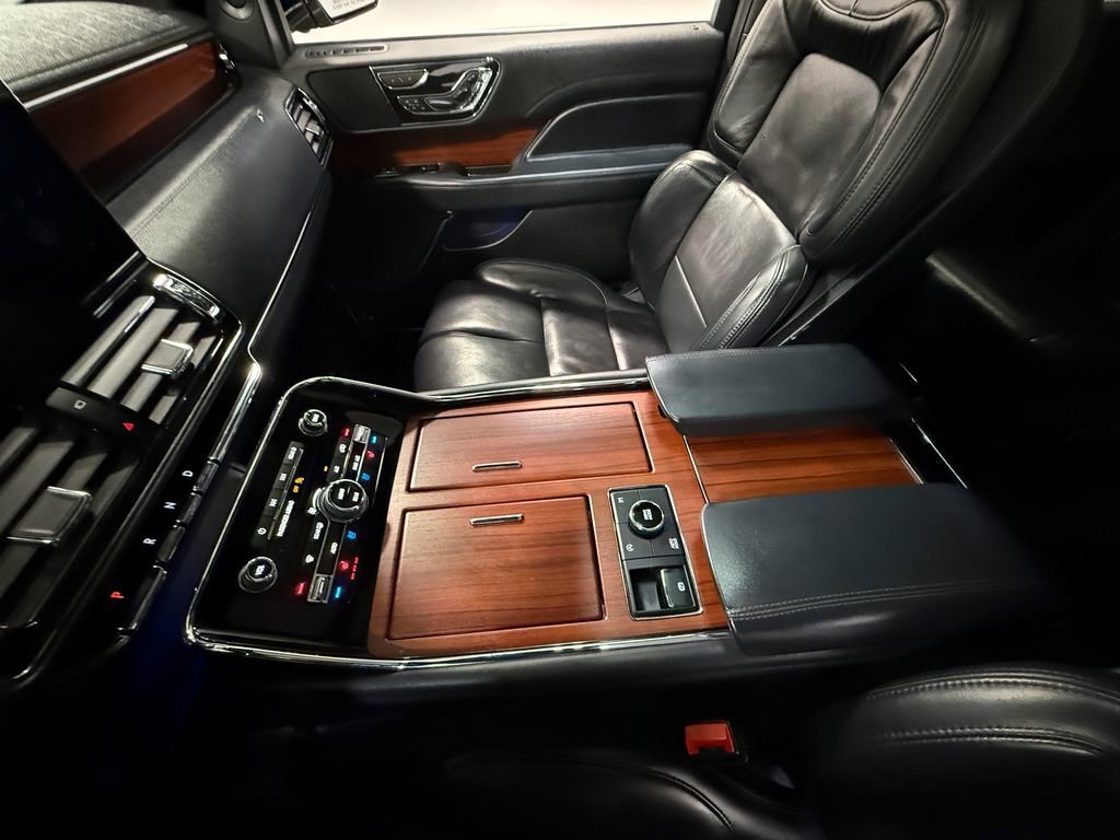 Used 2023 Lincoln Navigator Reserve image 83