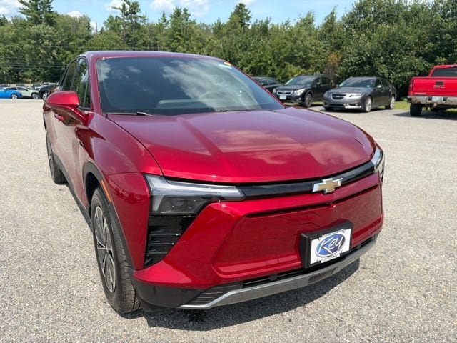 New 2026 Chevrolet Blazer EV LT AWD/4WD image 9