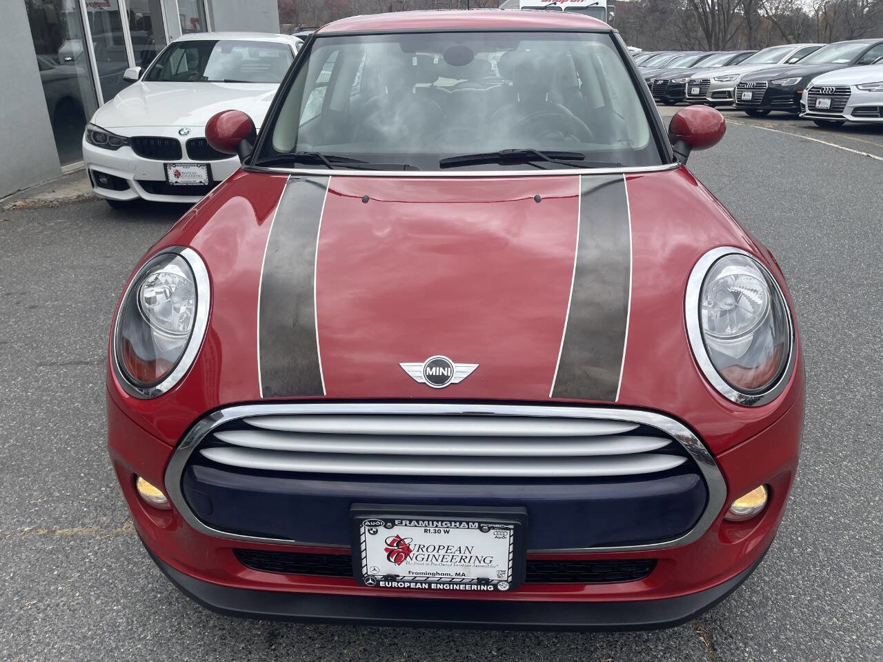 Used 2015 MINI Cooper 2-Door Hardtop image 2