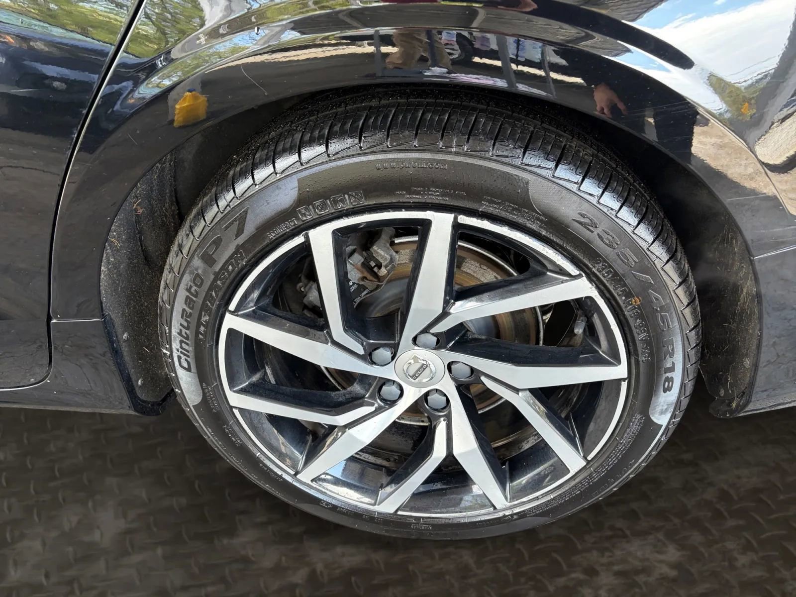 Used 2020 Volvo S60 T5 Momentum w/ Protection Package Premier image 34