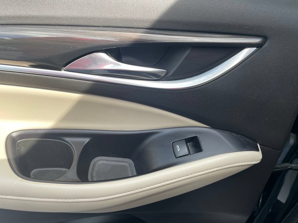 Used 2019 Buick Enclave Premium AWD/4WD image 28