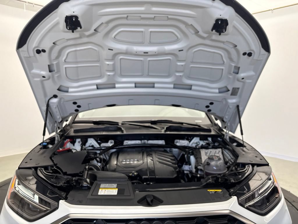 Certified 2023 Audi Q5 2.0T Premium w/ Convenience Package AWD/4WD image 14