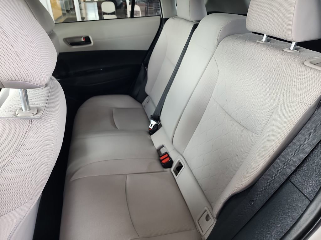 Used 2023 Toyota Corolla Cross LE image 38