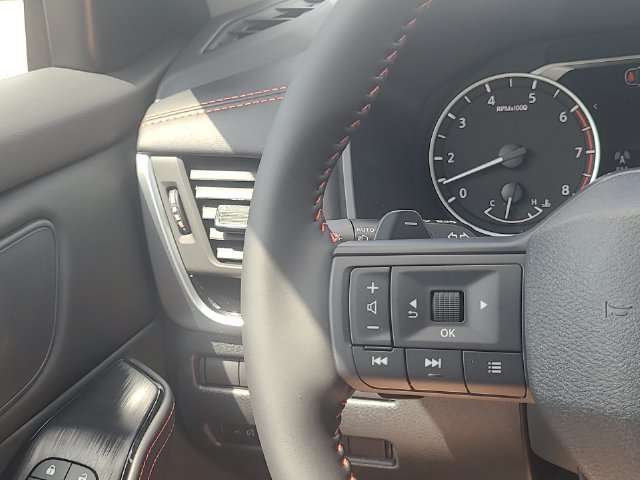 New 2026 Nissan Rogue SV AWD/4WD image 15