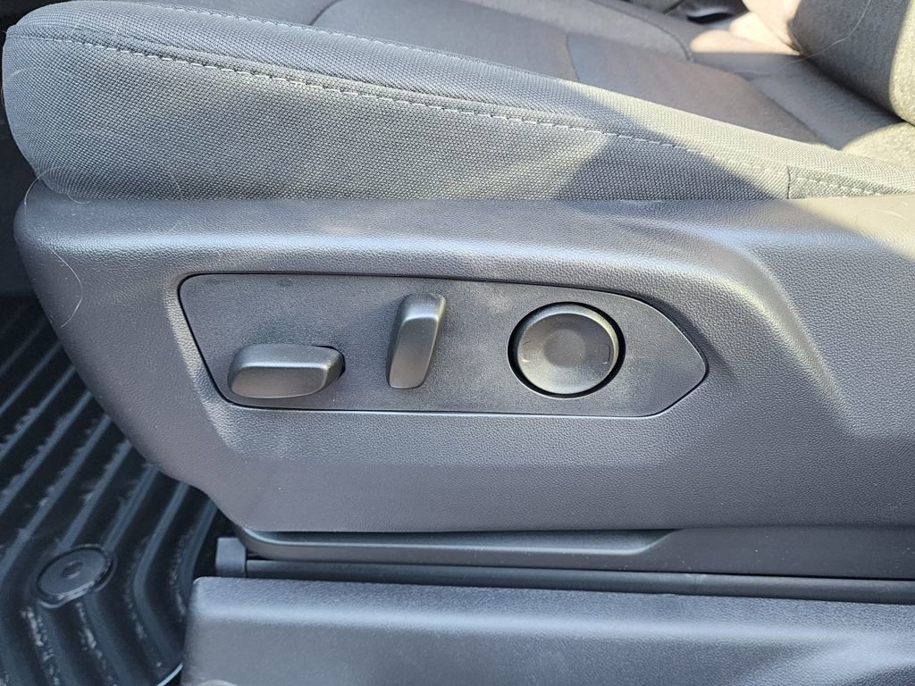 New 2026 GMC Sierra 1500 Elevation image 18