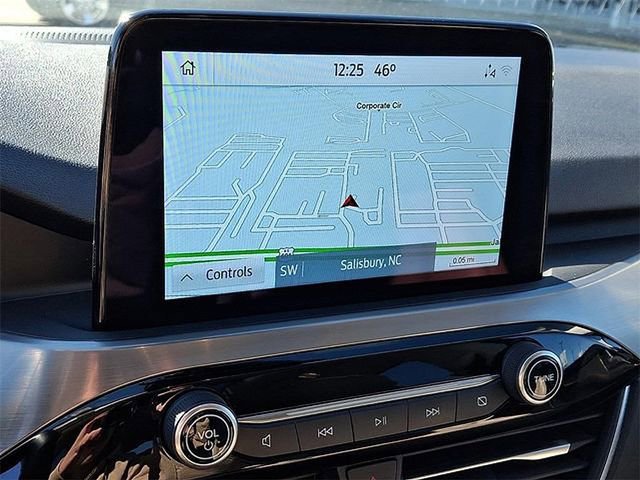 Used 2021 Ford Escape Titanium image 17