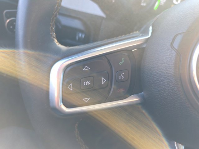 Used 2024 Jeep Wrangler Unlimited Sahara AWD/4WD image 19
