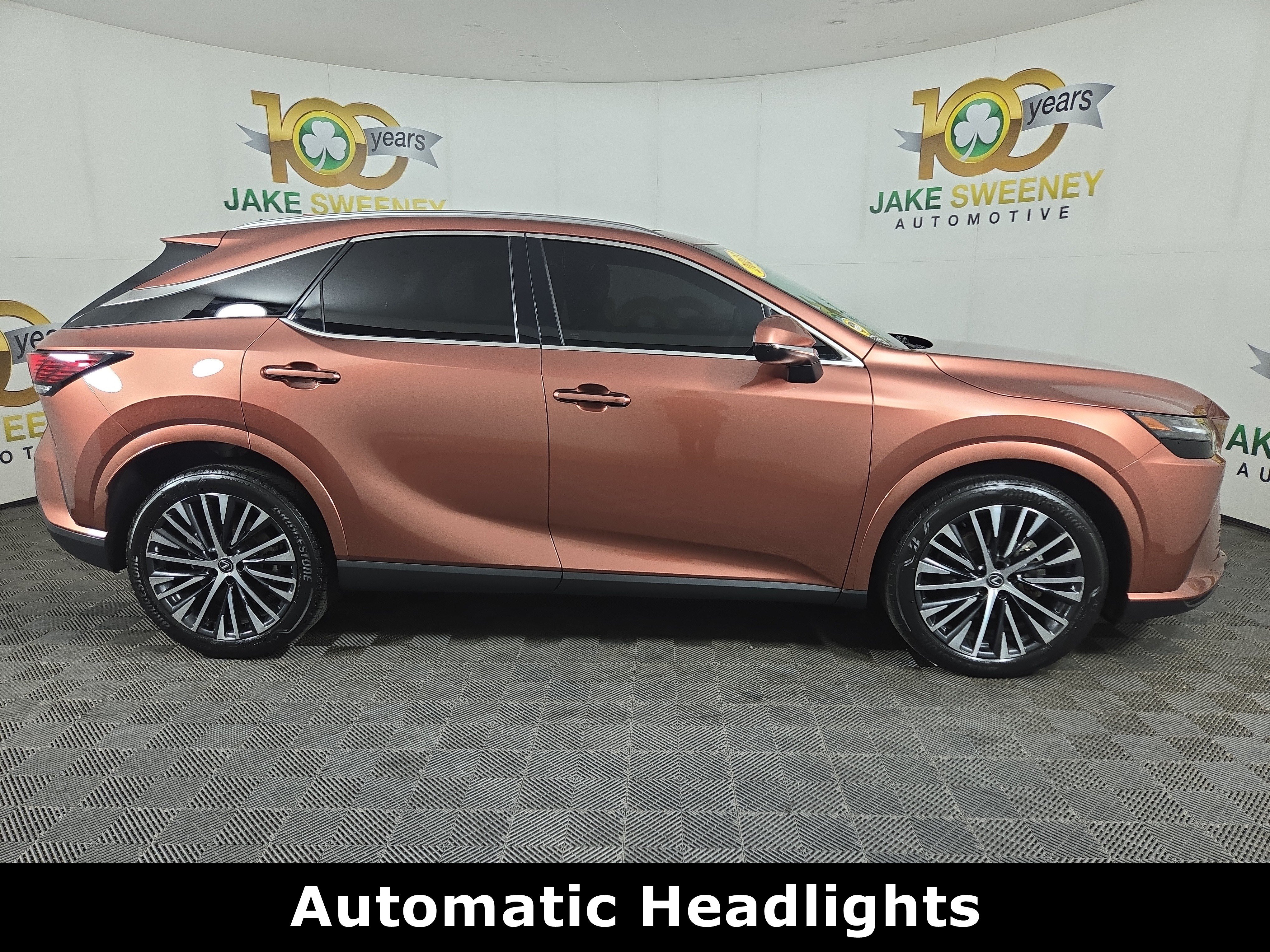 Used 2023 Lexus RX 350 Premium Plus w/ Accessory Package (Z1) AWD/4WD image 11