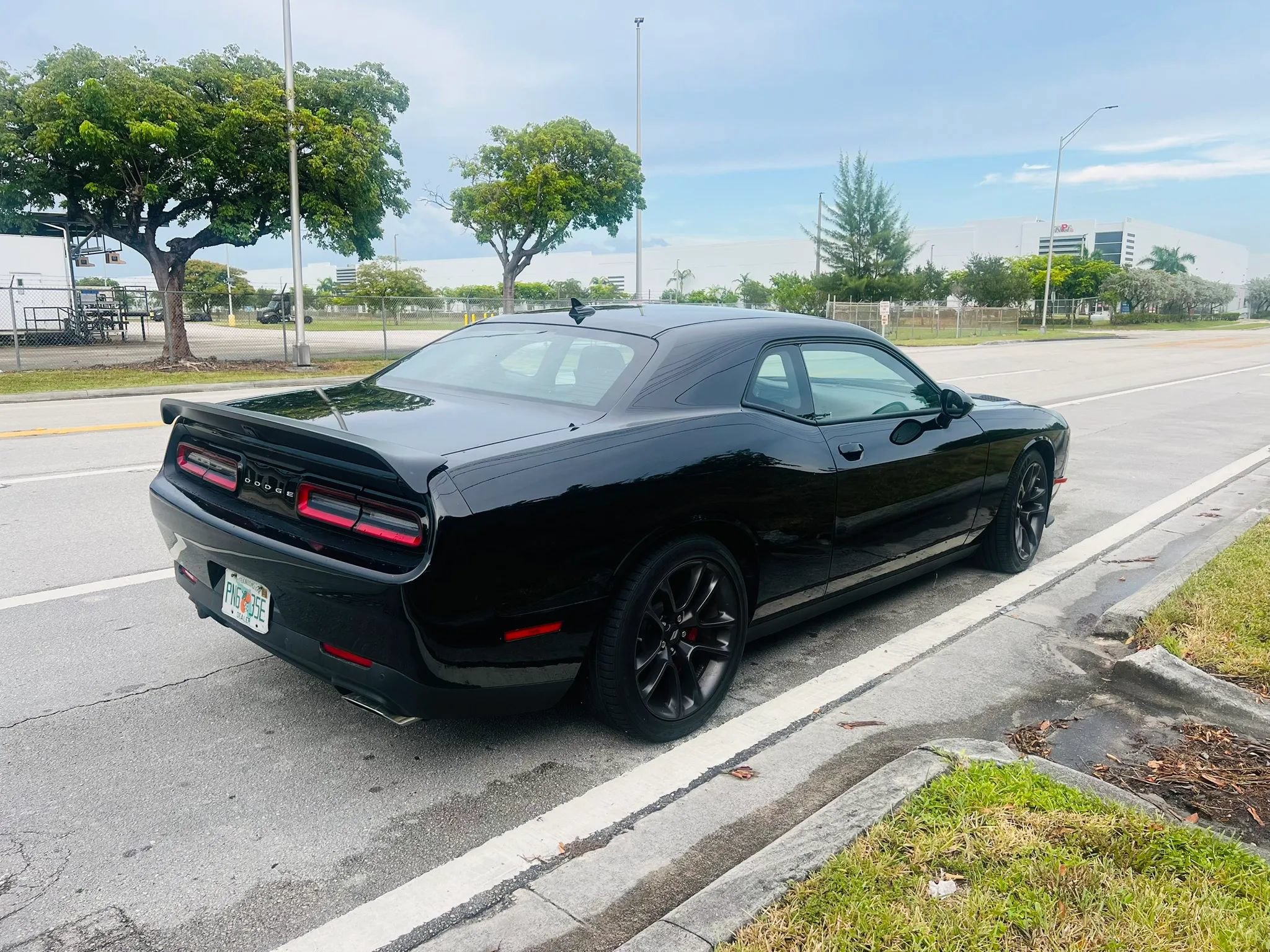 Used 2022 Dodge Challenger R/T Scat Pack RWD image 6