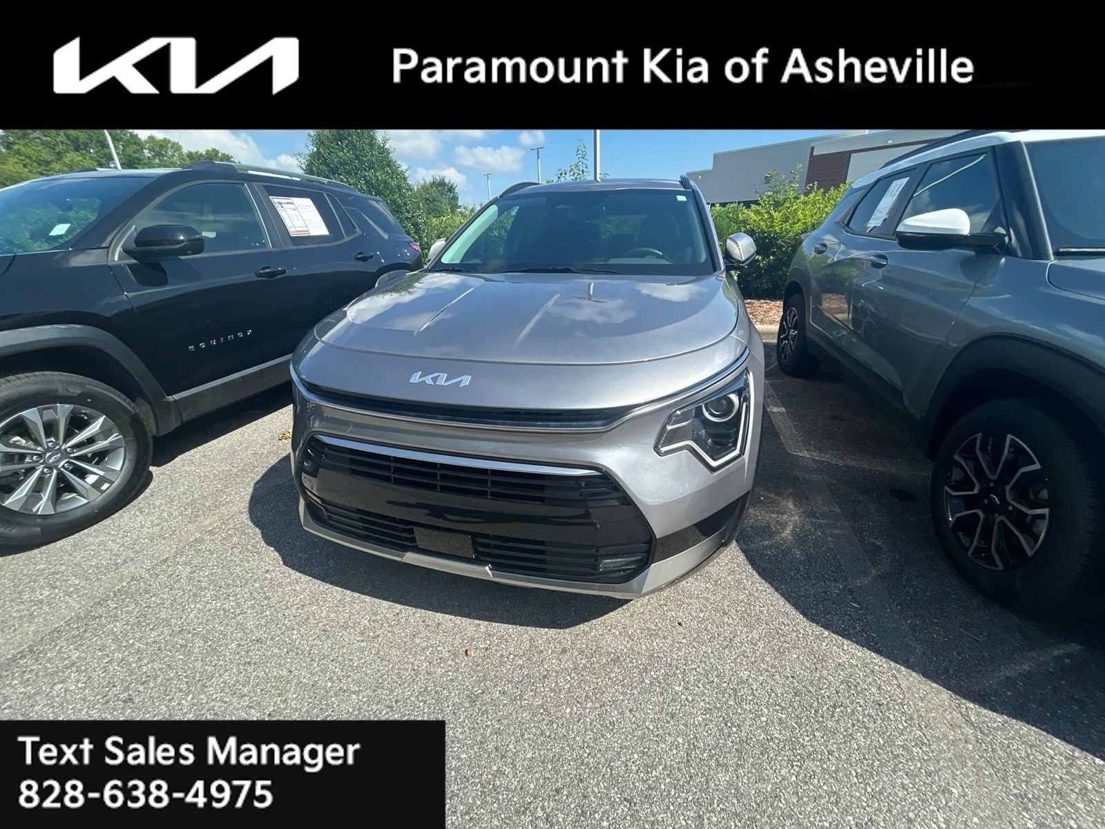 Certified 2025 Kia Niro EX Touring FWD image 9