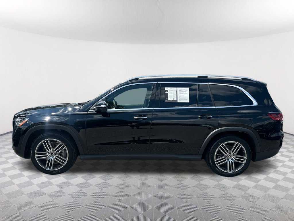 Used 2024 Mercedes-Benz GLS 450 4MATIC image 8