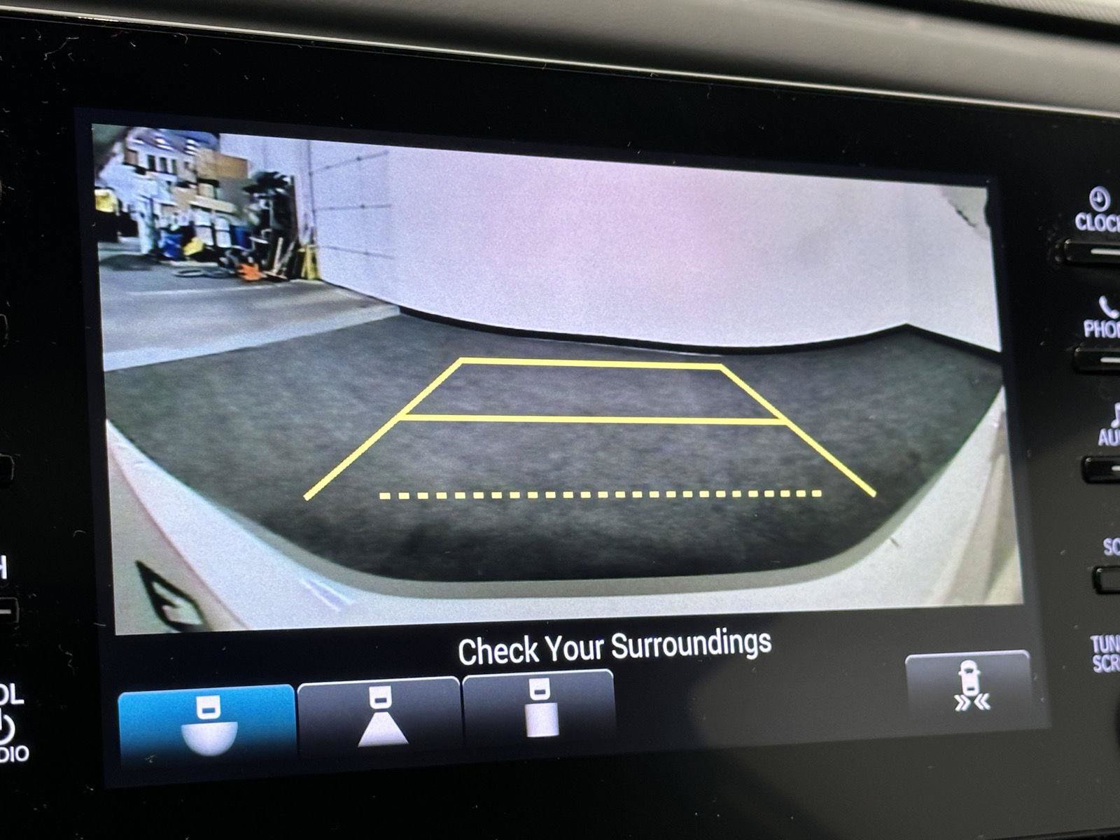 Used 2018 Honda Accord EX image 21