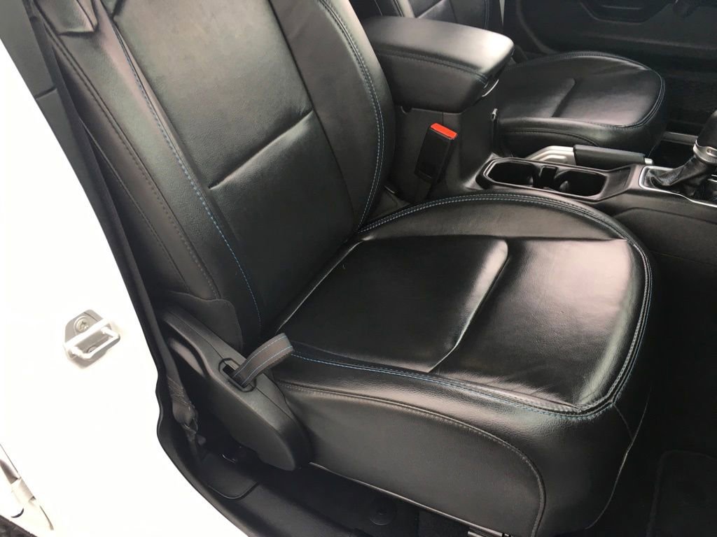 Used 2022 Jeep Wrangler Unlimited Rubicon 4xe w/ Cold Weather Group image 11