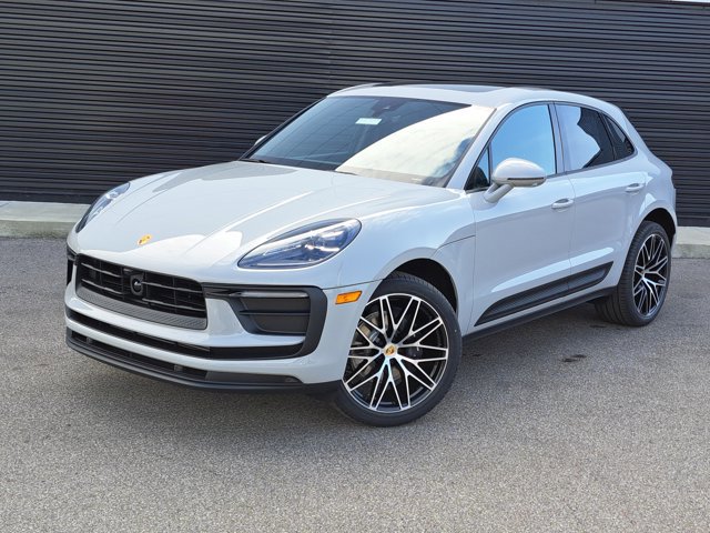 New 2026 Porsche Macan image 1