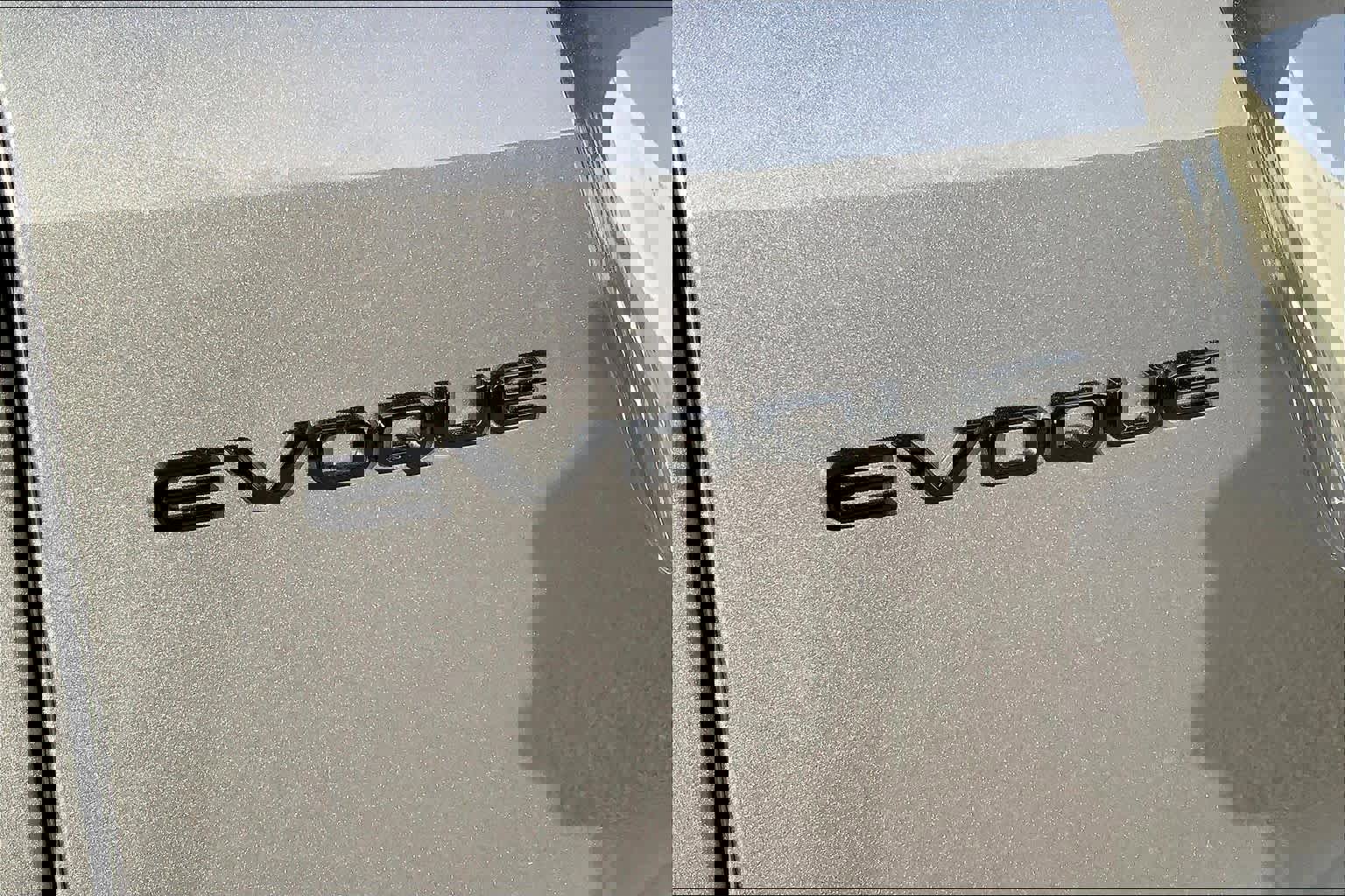 New 2026 Land Rover Range Rover Evoque S image 15