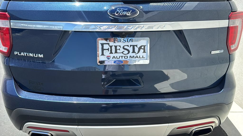 Certified 2017 Ford Explorer Platinum AWD/4WD image 7