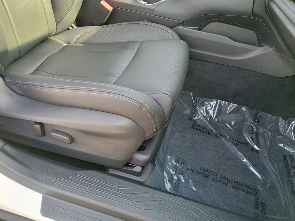 Certified 2025 Subaru Outback Touring image 23