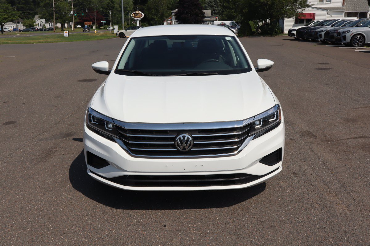 Used 2021 Volkswagen Passat 2.0T S FWD image 2
