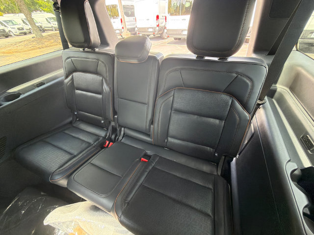 New 2027 Lincoln Navigator L Black Label AWD/4WD image 24