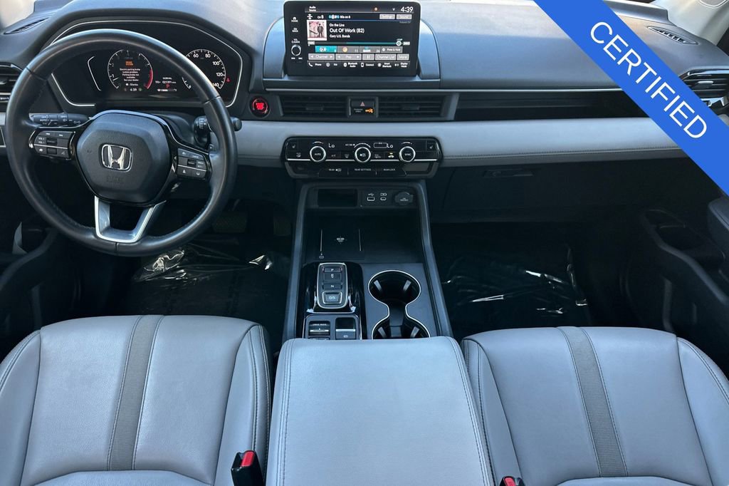 Certified 2025 Honda Pilot EX-L image 14
