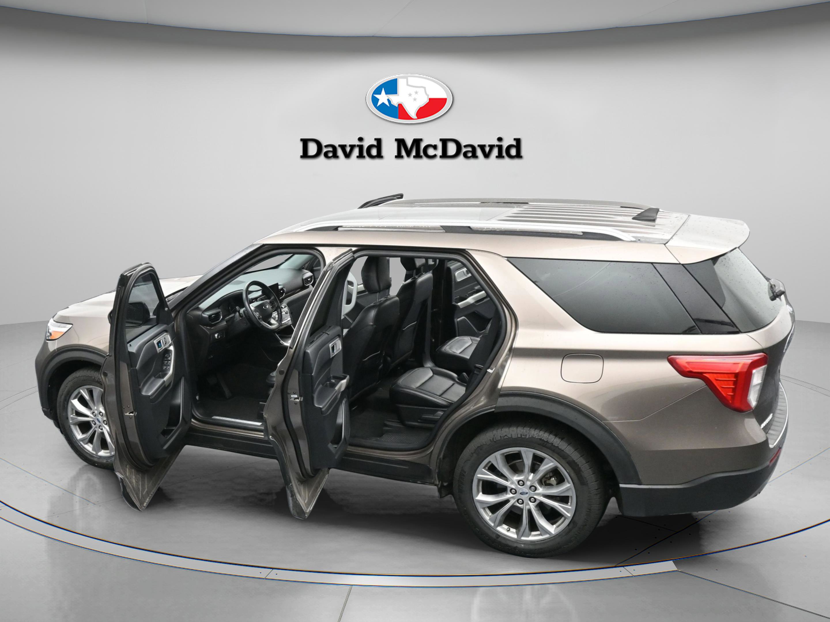 Used 2021 Ford Explorer Limited w/ Equipment Group 301A image 48