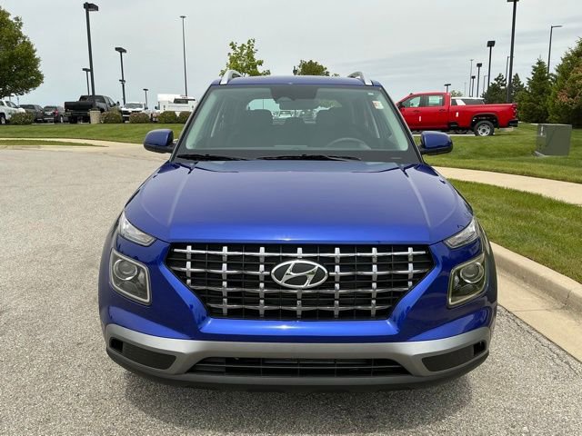 Used 2026 Hyundai Venue SEL FWD image 9