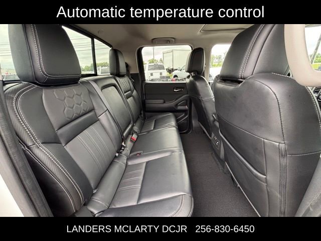 Used 2024 Nissan Frontier SL w/ Technology Package AWD/4WD image 14
