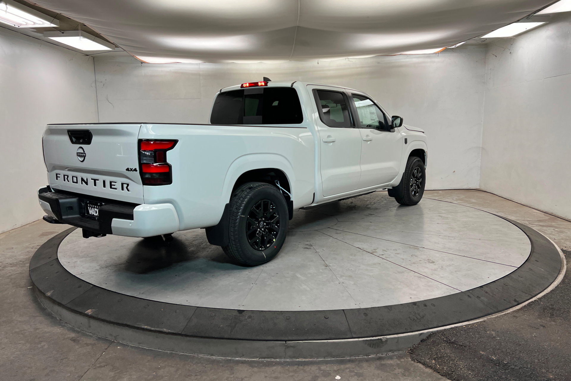 New 2026 Nissan Frontier SV w/ Tow Package image 5