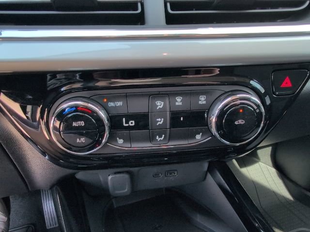 New 2026 Chevrolet Trax LT w/ Sunroof Package image 20