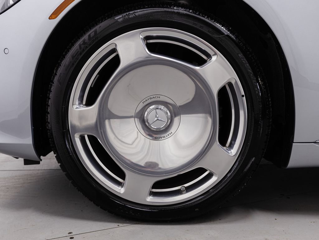 Certified 2024 Mercedes-Benz Maybach S 580 4MATIC image 40