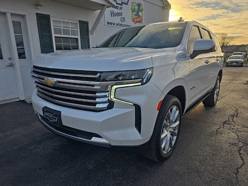 Used 2024 Chevrolet Tahoe High Country image 3
