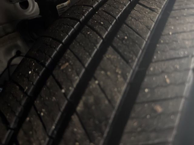 Used 2019 Chevrolet Equinox LT w/ LPO, Cargo Package image 30