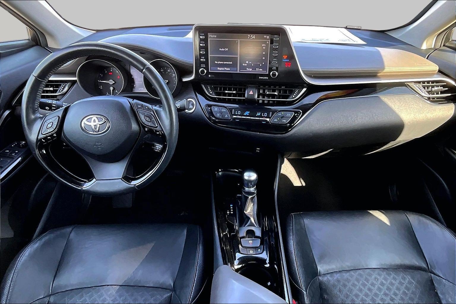 Used 2020 Toyota C-HR Limited FWD image 13