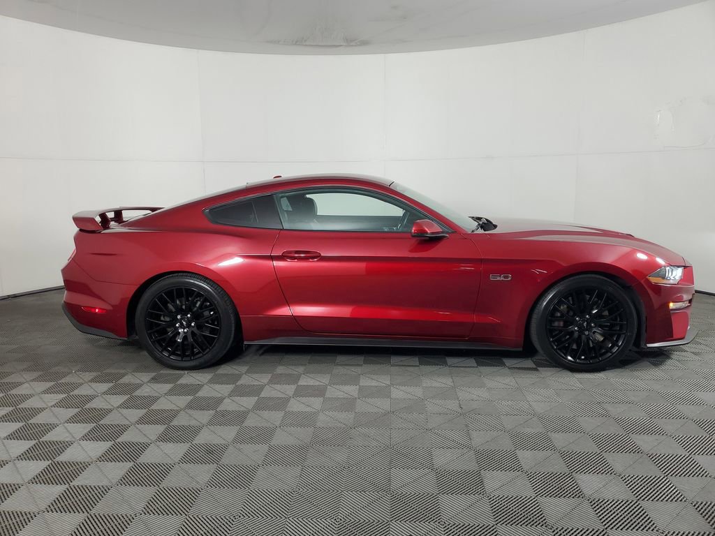 Used 2018 Ford Mustang GT Premium w/ GT Performance Package RWD image 3