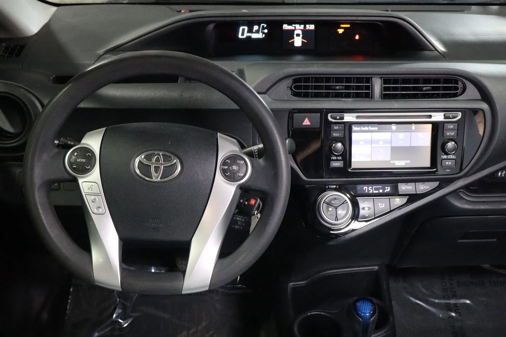 Used 2015 Toyota Prius C One image 16