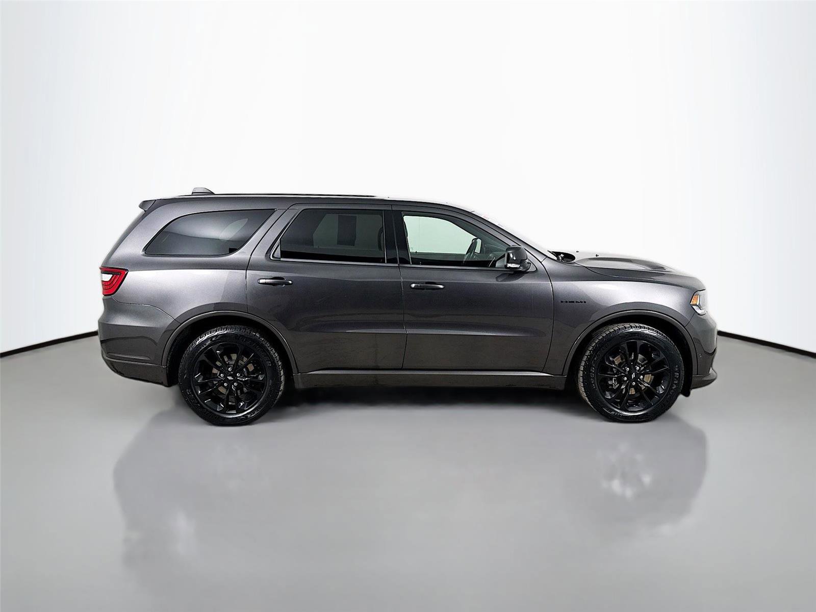 Used 2020 Dodge Durango R/T w/ Blacktop Package image 9
