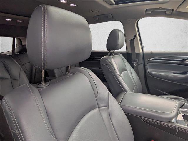 Used 2020 Buick Enclave Essence FWD image 13